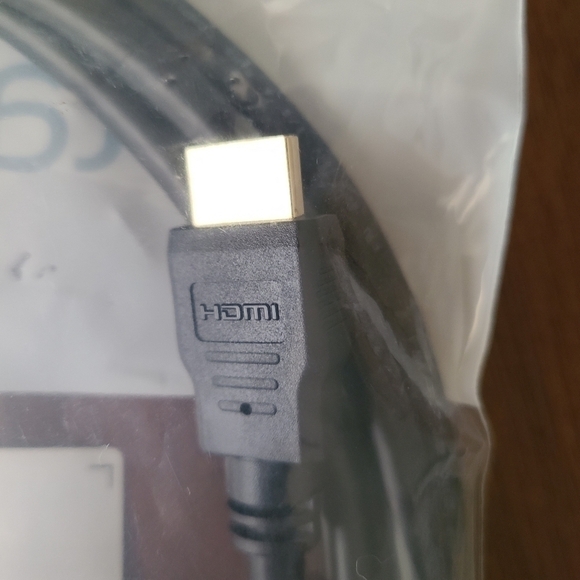 StarTech HDMI Cable HDMM6 HDMI to HDMI / Male to Male / 6 Feet/1.8 Meter New - Picture 4 of 5